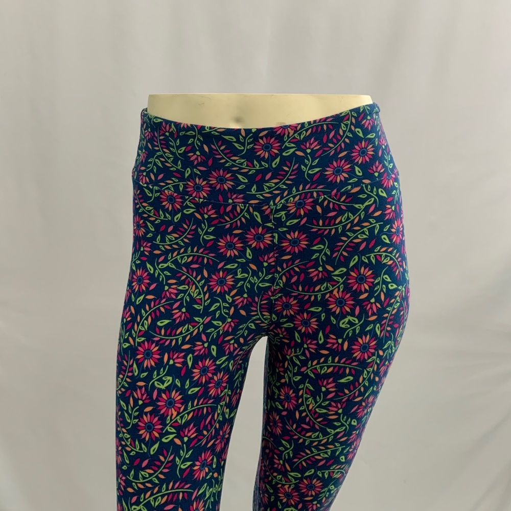 Lularoe Leggings OS One Size Blue Background
